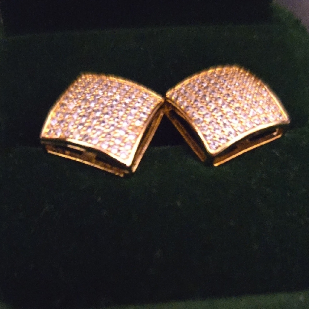 Elegant Gold and Silver Women's Earrings